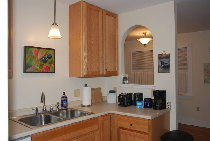 Huckleberry Suite - Intown Bar Harbor