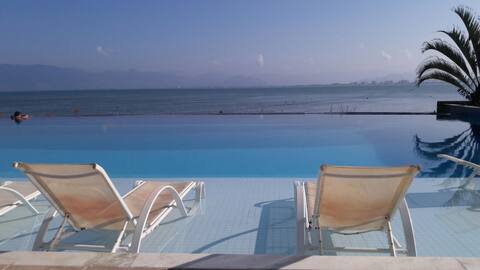 Prainha - Apto foot in the sand with heated pool