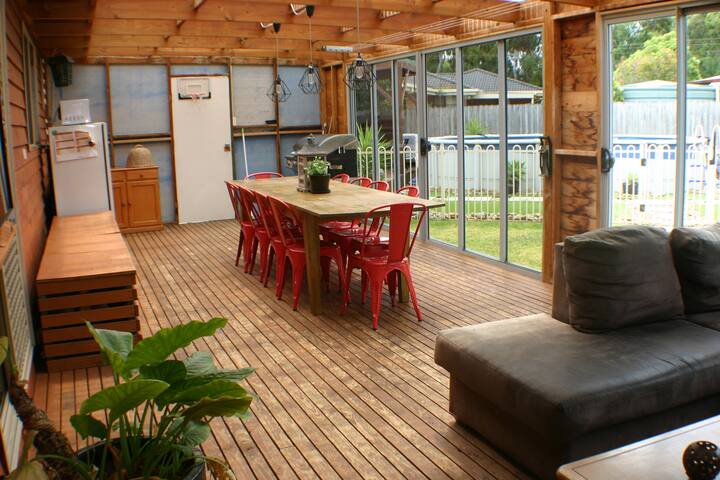 6 bedroom house Great Ocean Rd gallery image 4