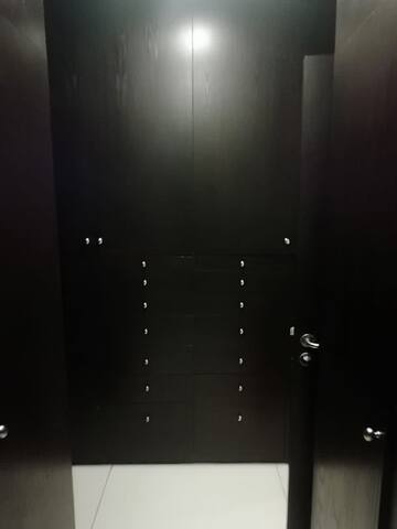 Depto amueblado p/3 personas 2500 king y sofá mat gallery image 4