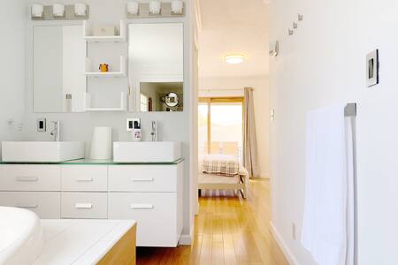 Walkable Location - Master Room with Private Bath