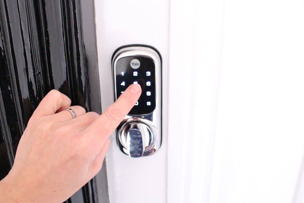 24/7 check in with secure keypad entry