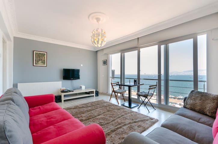 Windows On The Bay - izmir