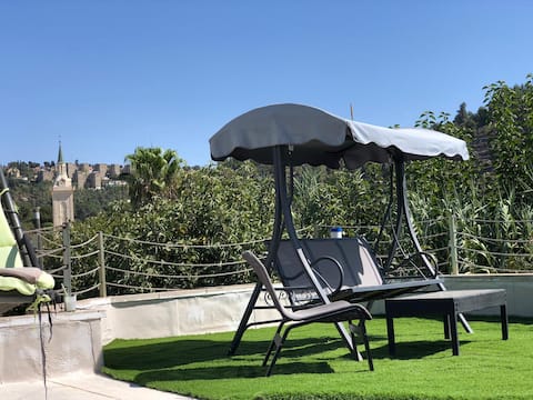 Ein Kerem Vacation