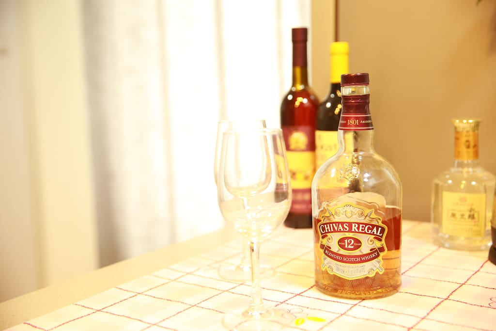 饮一杯美酒!
