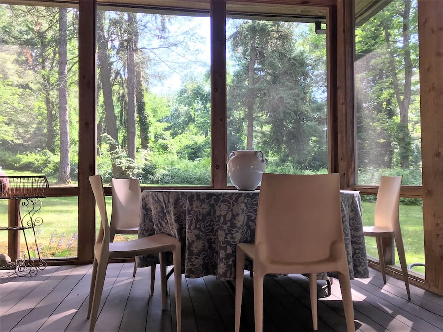 Dining on the screen porch