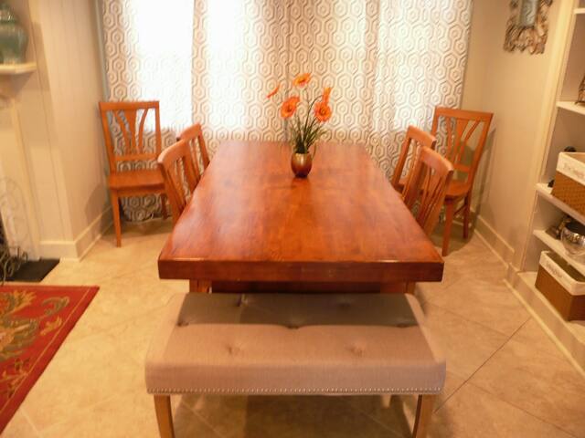 Hidden Treasure for large groups 15 min. from FQ. gallery image 4