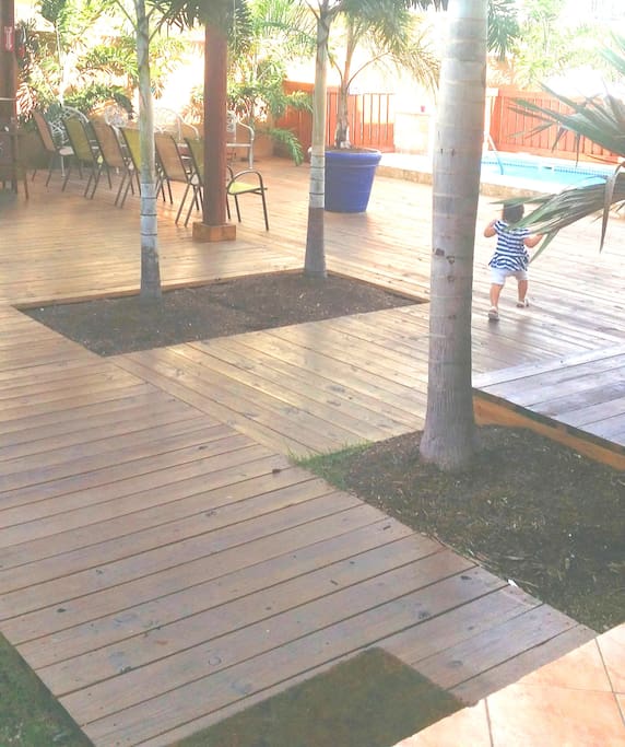 Private Gazebo with two gas BBQ, Bar, two half bathrooms