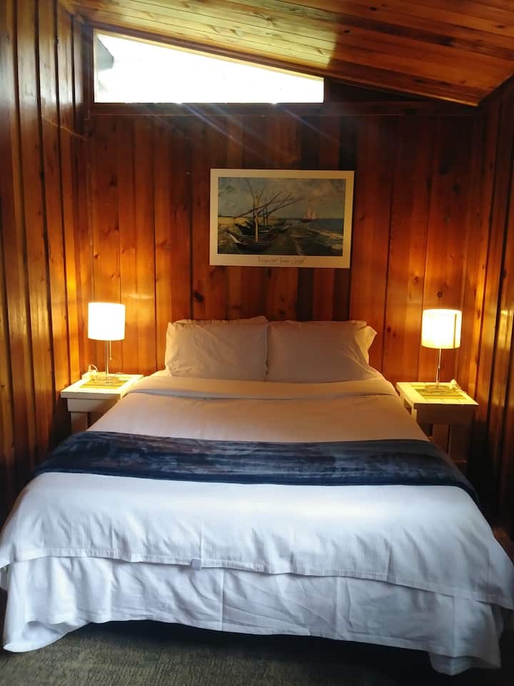 الغرفة رقم2 التي تطل على الماء