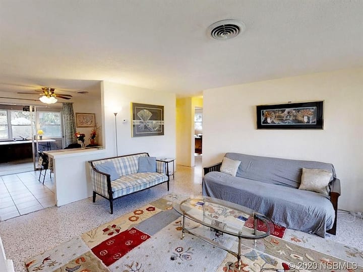 Beautiful Room #2 - New Smyrna Beach, FL
