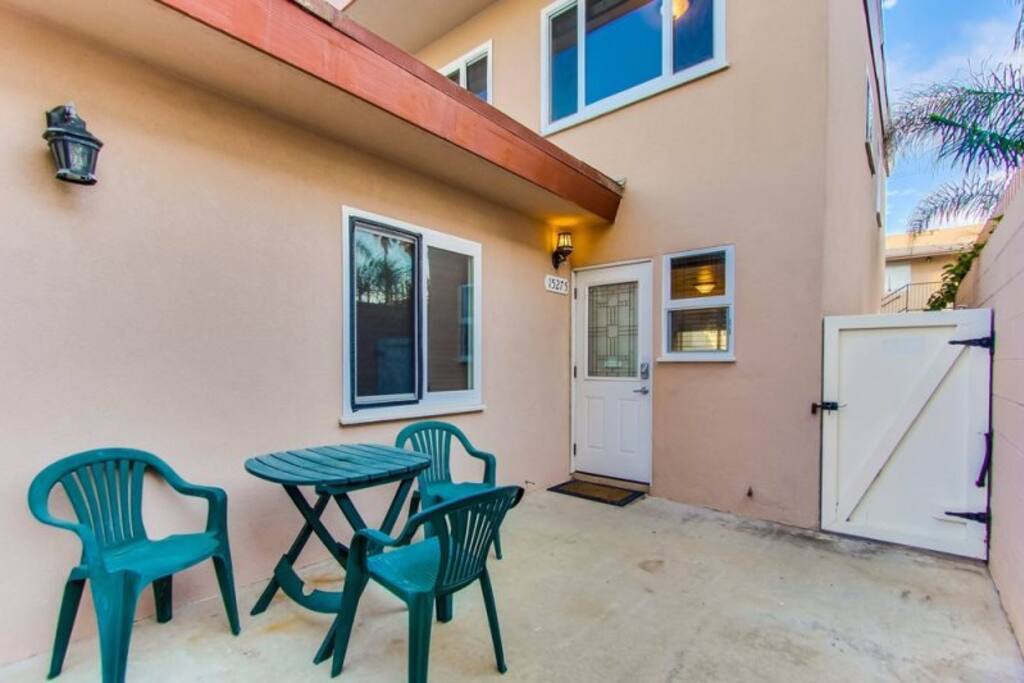 Welcome to your Home Away from Home, The Bonaire Studio