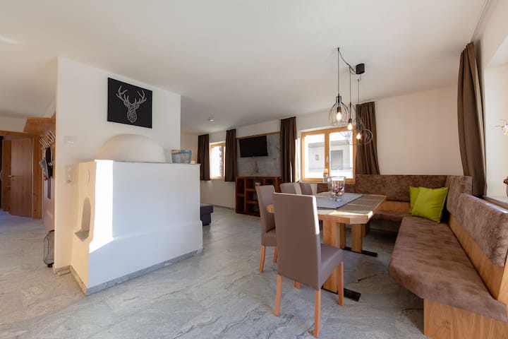 Deluxe XL Apart_120m² (bis 8 P.)_Alpen Apart Heiss