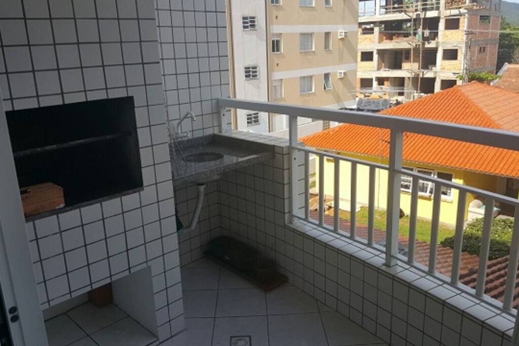 Sacada com Churrasqueira