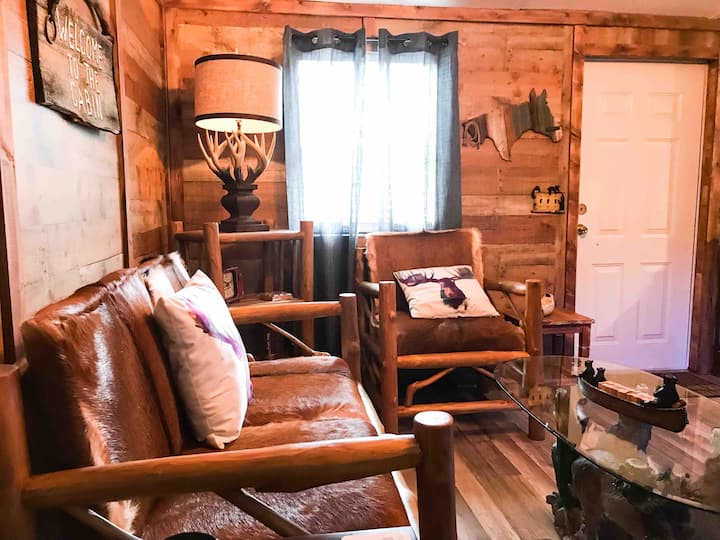 Tranquil Trails Hideaway: A Quiet Escape In Nature - San Antonio, FL