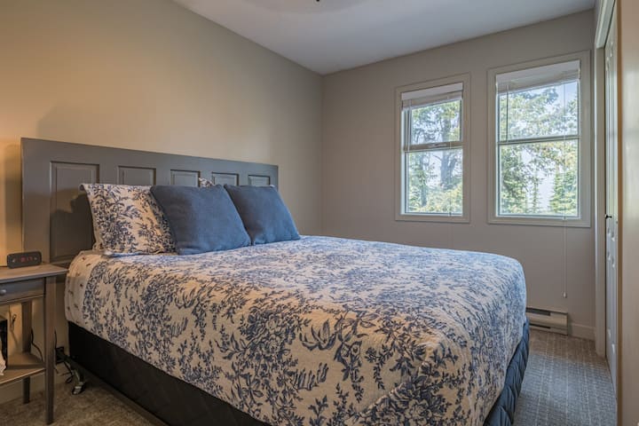 Chumba #3 - Kitanda cha Malkia 