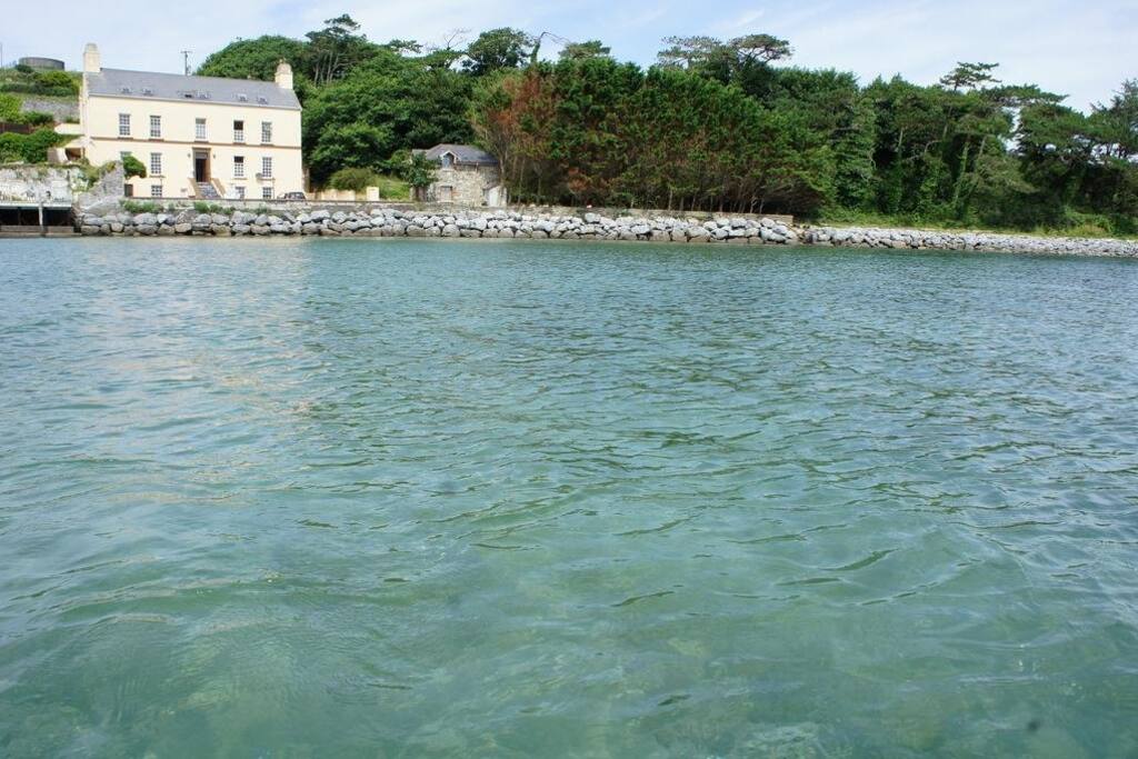 Incredible Barrow Bay