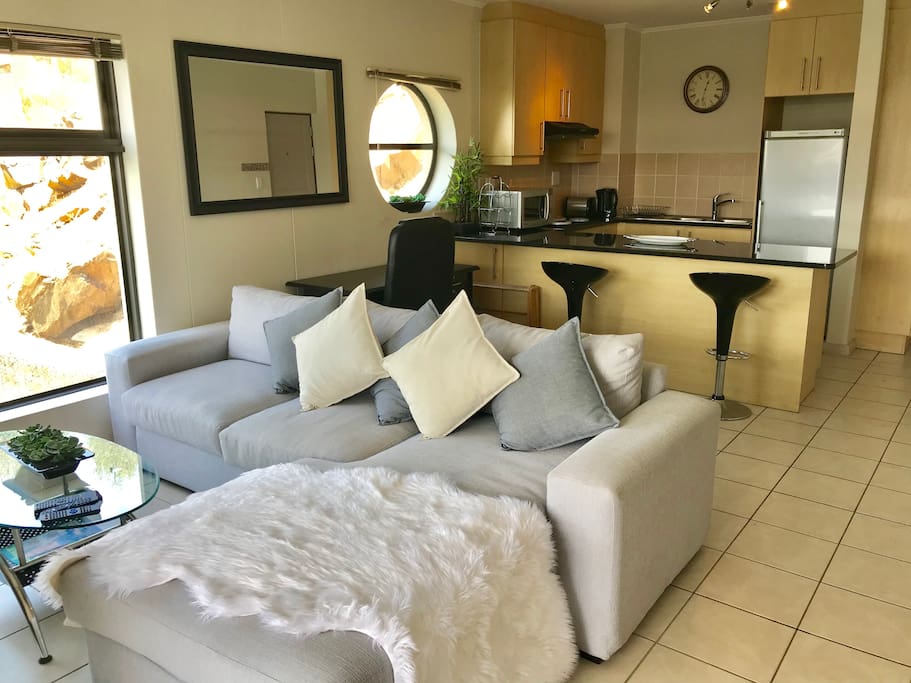 Lounge and kitchen