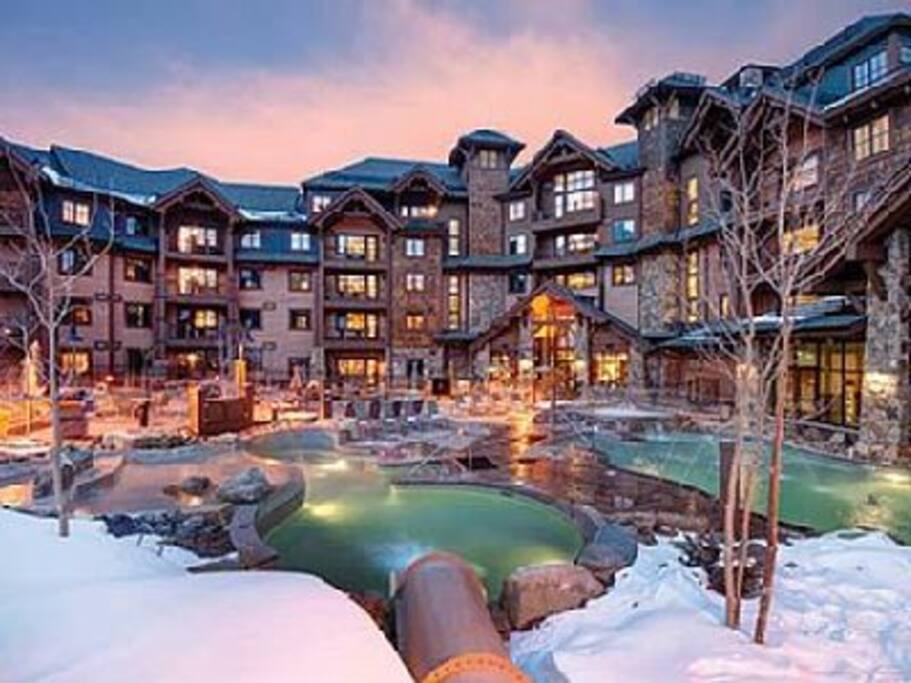 Outdoor pools and hot tubs