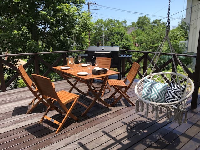 Izu Kogen Station car 5 minutes, 2 SLDK parking lot 4 minutes, Mt. Omuro and sea distant vision Izu Kogen condominium, BBQ with a large wooden deck!