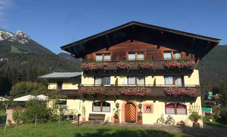 Airbnb Heutal Vacation Rentals Places To Stay Salzburg