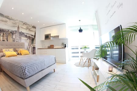BENALMADENA🌴⭐️ 🔝NEW NORDIC STYLE & SUNNY STUDIO✨