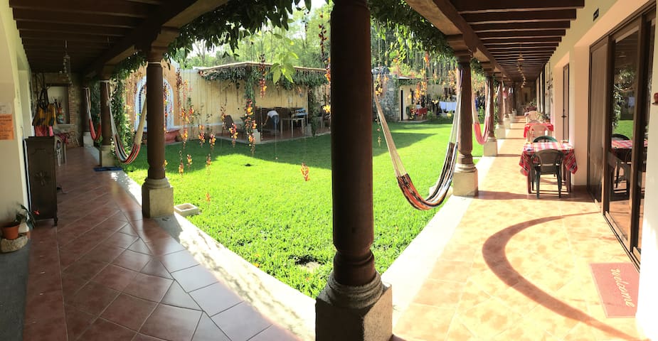 PRIVATE STUDIO INSIDE BEAUTIFUL APARTHOTEL