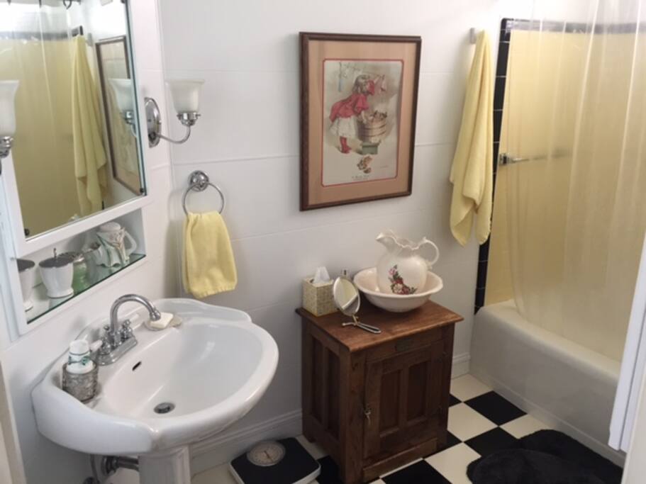 Private bathroom off bedroom