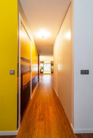 Stylish design apartment gallery image 4