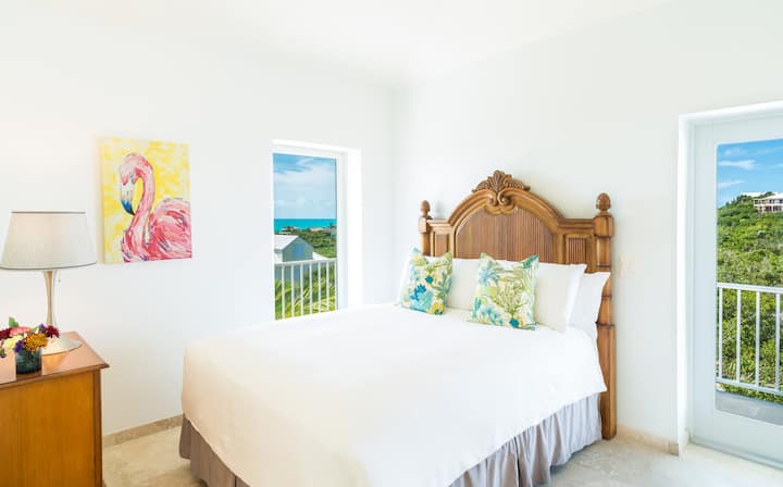 Third bedroom with patio access