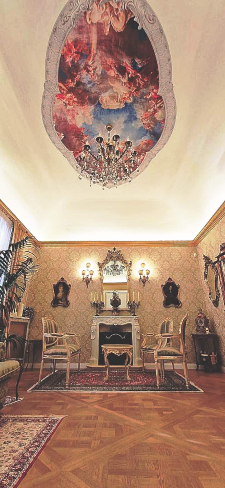 La Baronessa
Antique And Luxury House - Palerme