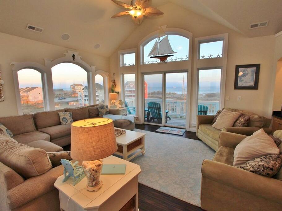 Family Room with pull out sofa