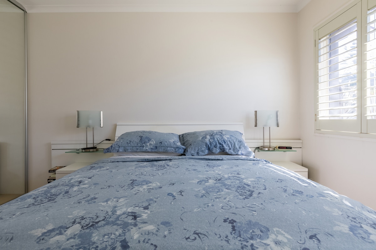 საძინებელი 1