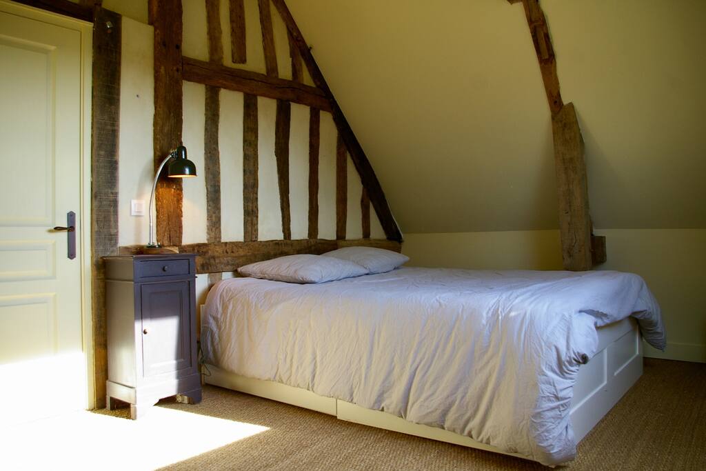 Chambre 1 avec vue sur la vallée - lit double