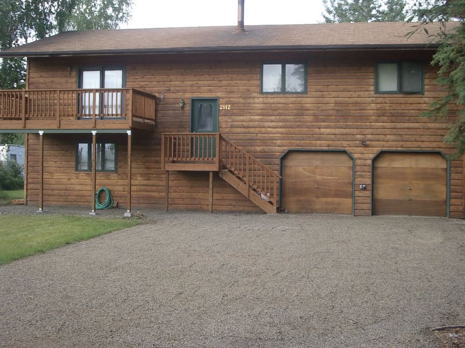 Sourdough Landing is located on the lower level of our duplex. Entrance is around the left corner of the building. Park on the left side of the driveway (marked with Sourdough Landing Reserved Parking sign).