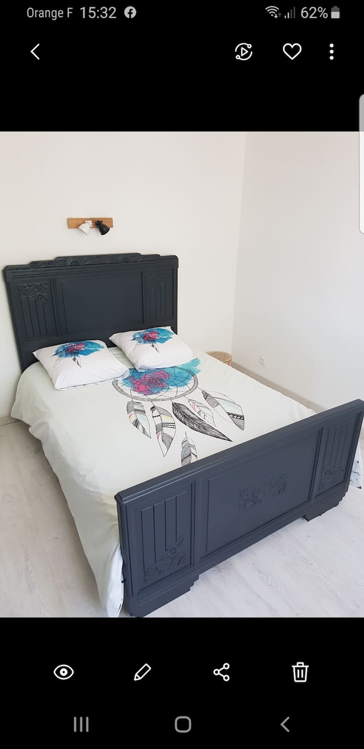 Bedroom n3 double bed