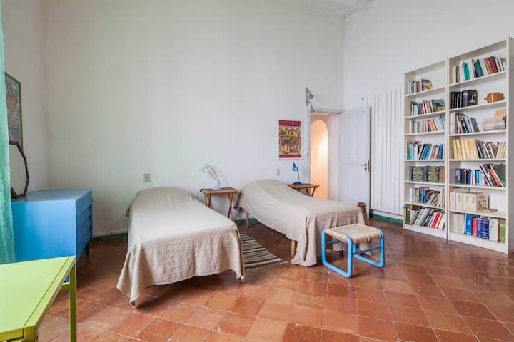 ห้องนอน 2 พร้อมคานเปิดโล่ง