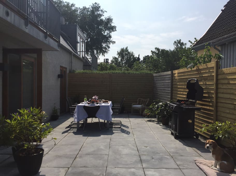 Private terrace with a barbecue. Sun from around 11 until sunset during the summer