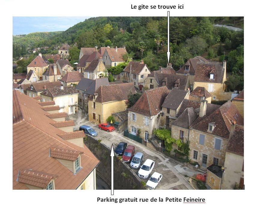 Le quartier Montmartre adossé à la colline