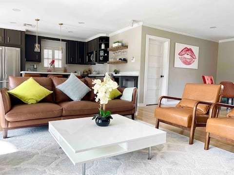 Popular Airbnb listing: Home in Braeswood, Houston Tx in Braeswood