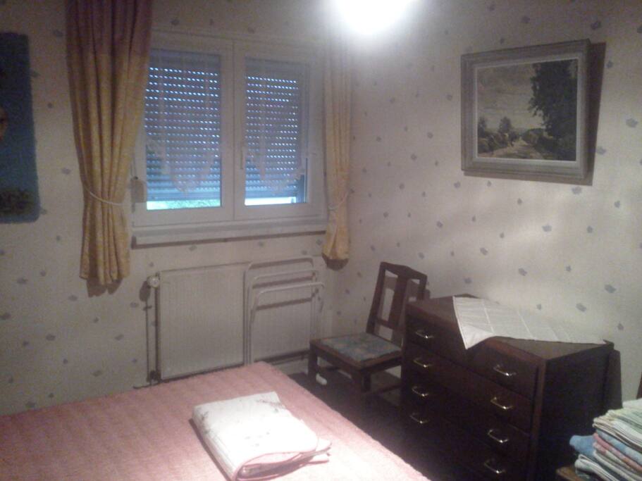 Une des chambres.