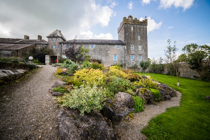 East tower courtyard and rockery