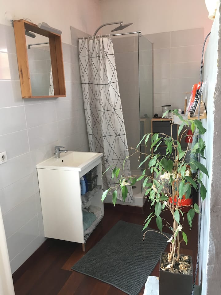 Dhomë gjumi 1
