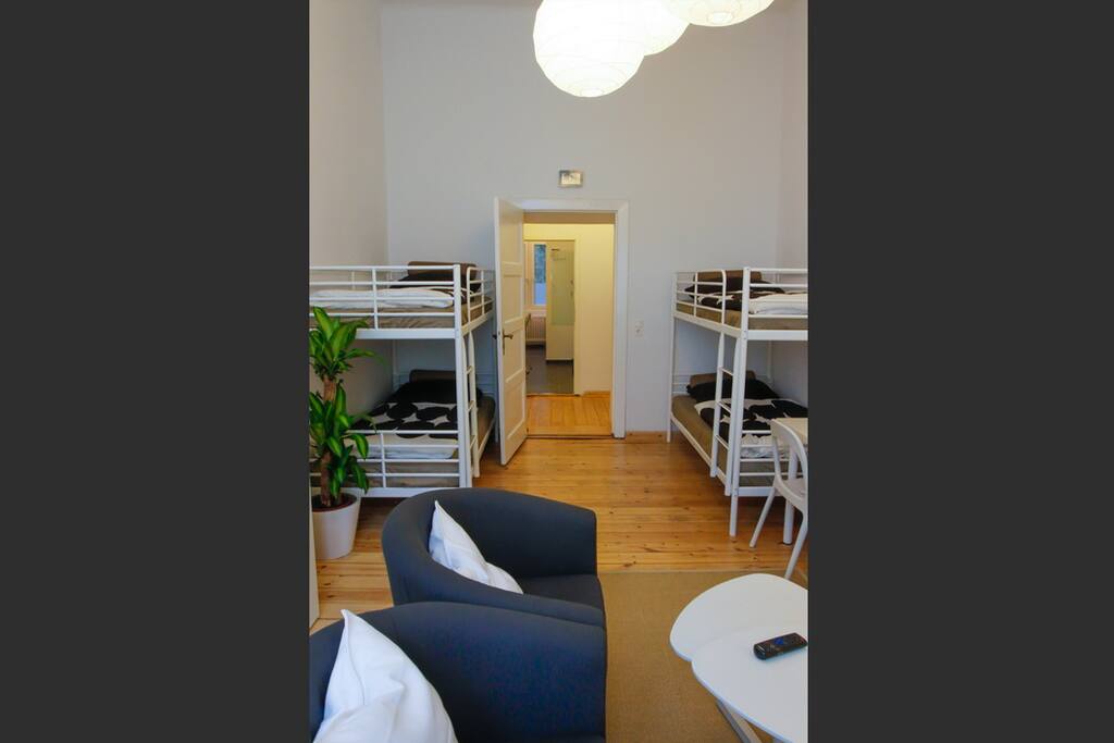 4 Beds
