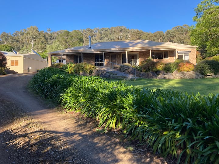 Home in Tawonga South