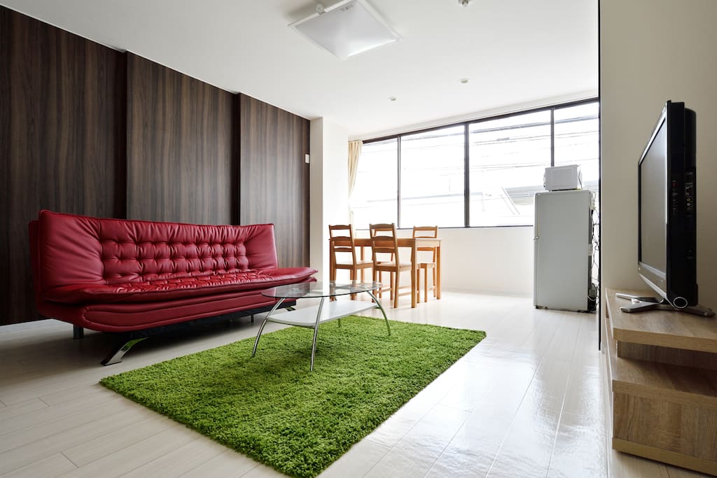お部屋は広々としています
床がフラットです