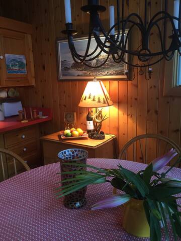 Lake House gallery image 5