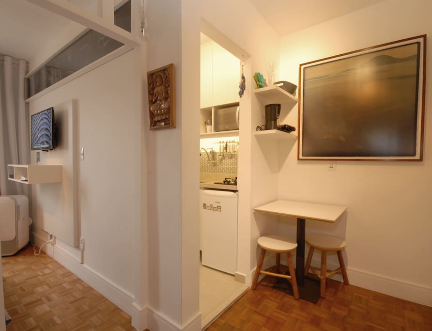 another side of the living room, with the table