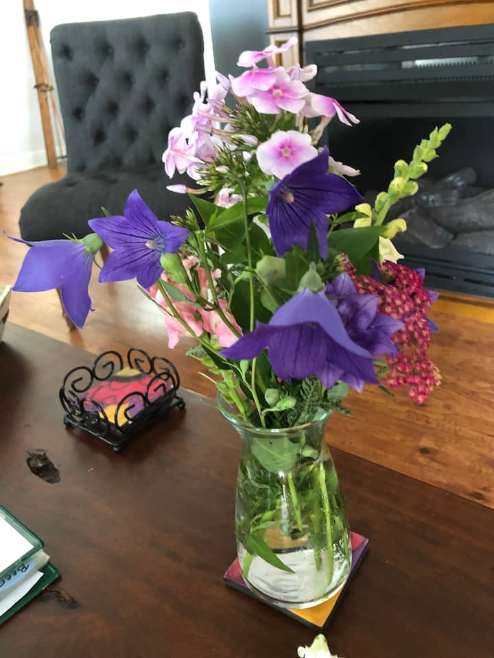 Fresh bouquet from our cutting gardens in season.