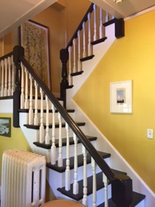 Main stairs to bedrooms