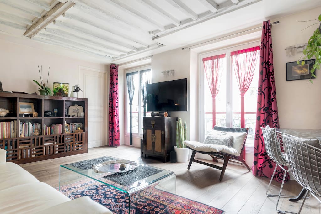 Living Room / Salon - Salle à manger